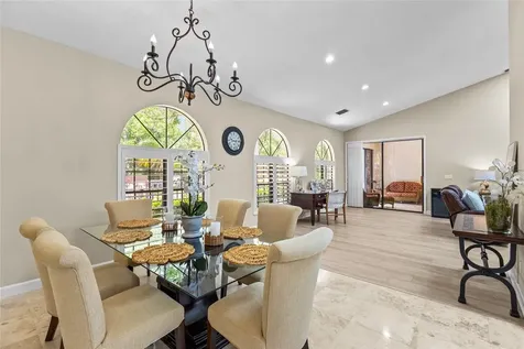 4601 Las Brisas Lane Sarasota FL 34238