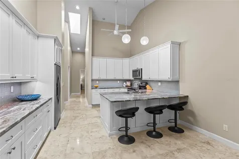 4601 Las Brisas Lane Sarasota FL 34238