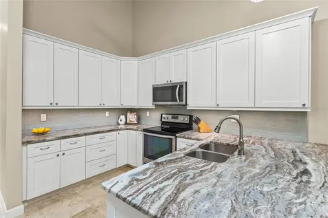 4601 Las Brisas Lane Sarasota FL 34238