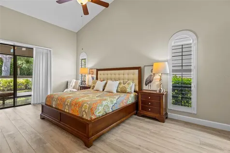 4601 Las Brisas Lane Sarasota FL 34238