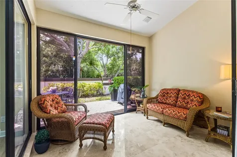 4601 Las Brisas Lane Sarasota FL 34238