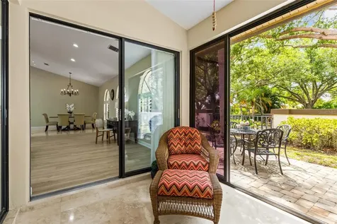4601 Las Brisas Lane Sarasota FL 34238