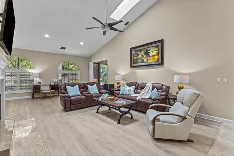 4601 Las Brisas Lane Sarasota FL 34238