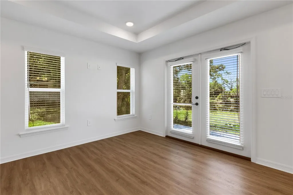1065 / 1067 Captiva Point Lakeland FL 33801