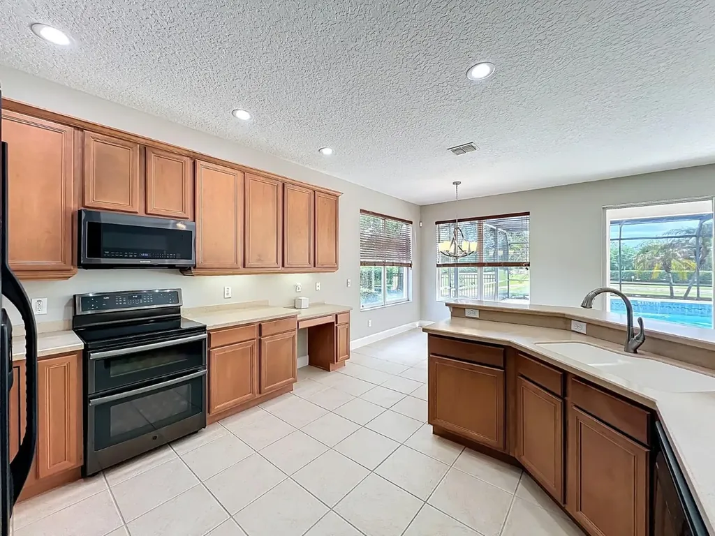 3633 Turningwind Lane Winter Garden FL 34787