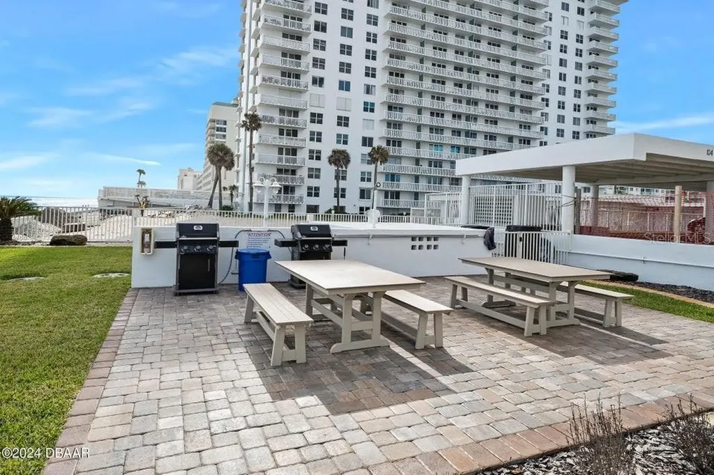 2828 N Atlantic Avenue Daytona Beach FL 32118