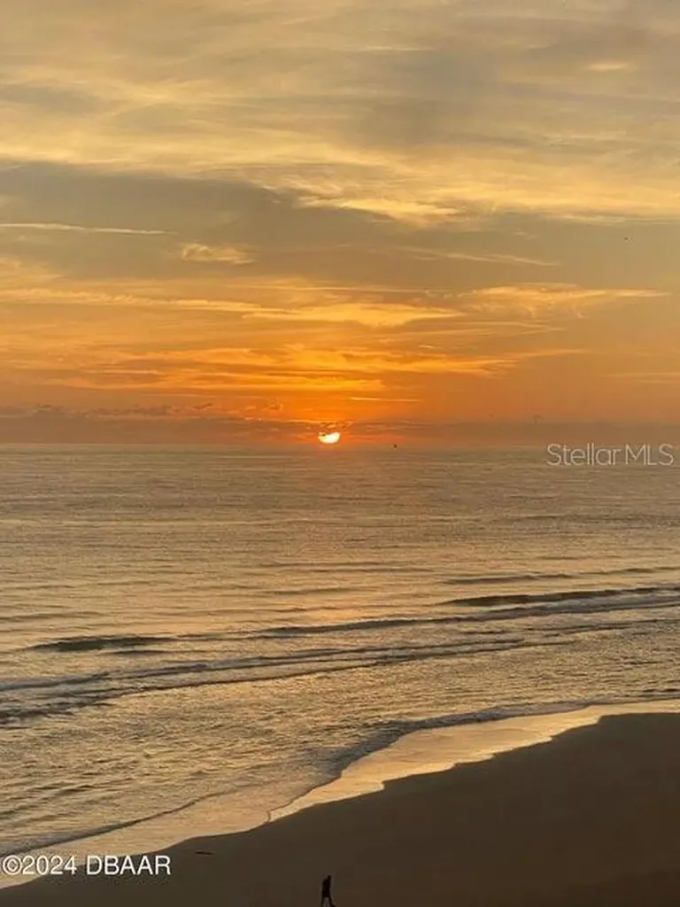 2828 N Atlantic Avenue Daytona Beach FL 32118