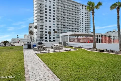 2828 N Atlantic Avenue Daytona Beach FL 32118