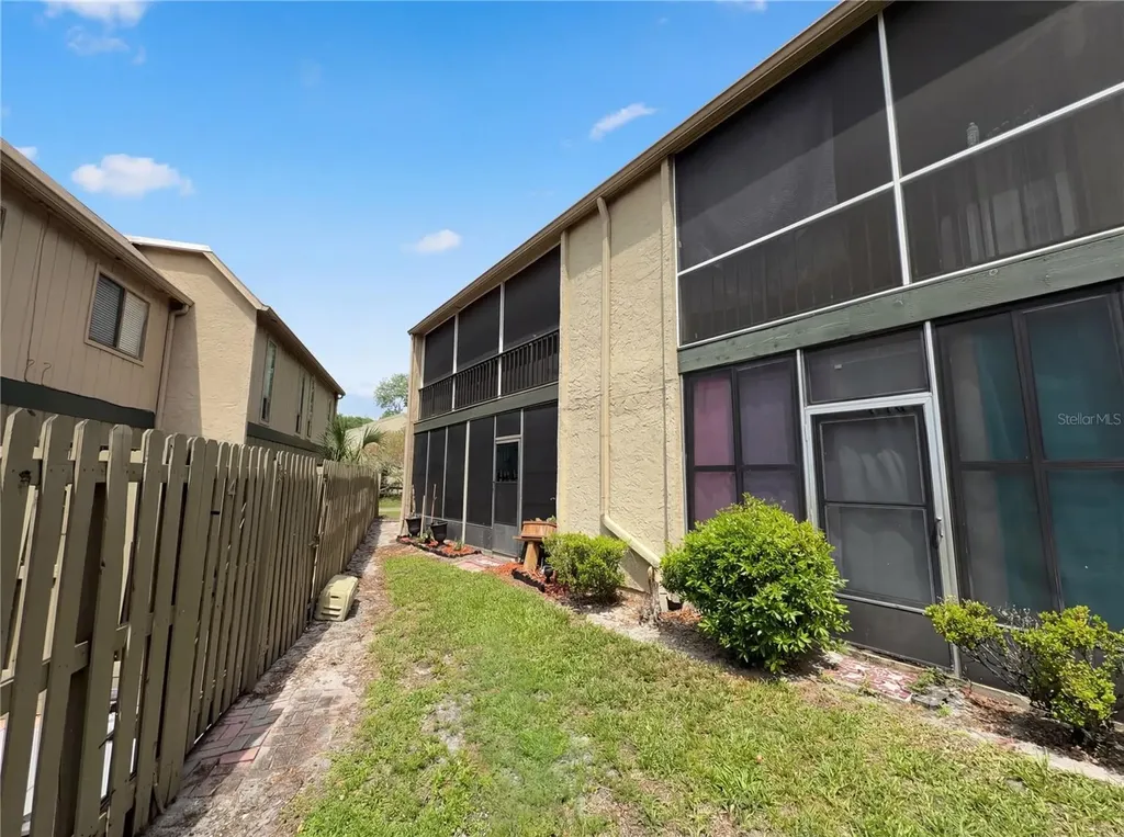 240 Moree Loop Winter Springs FL 32708