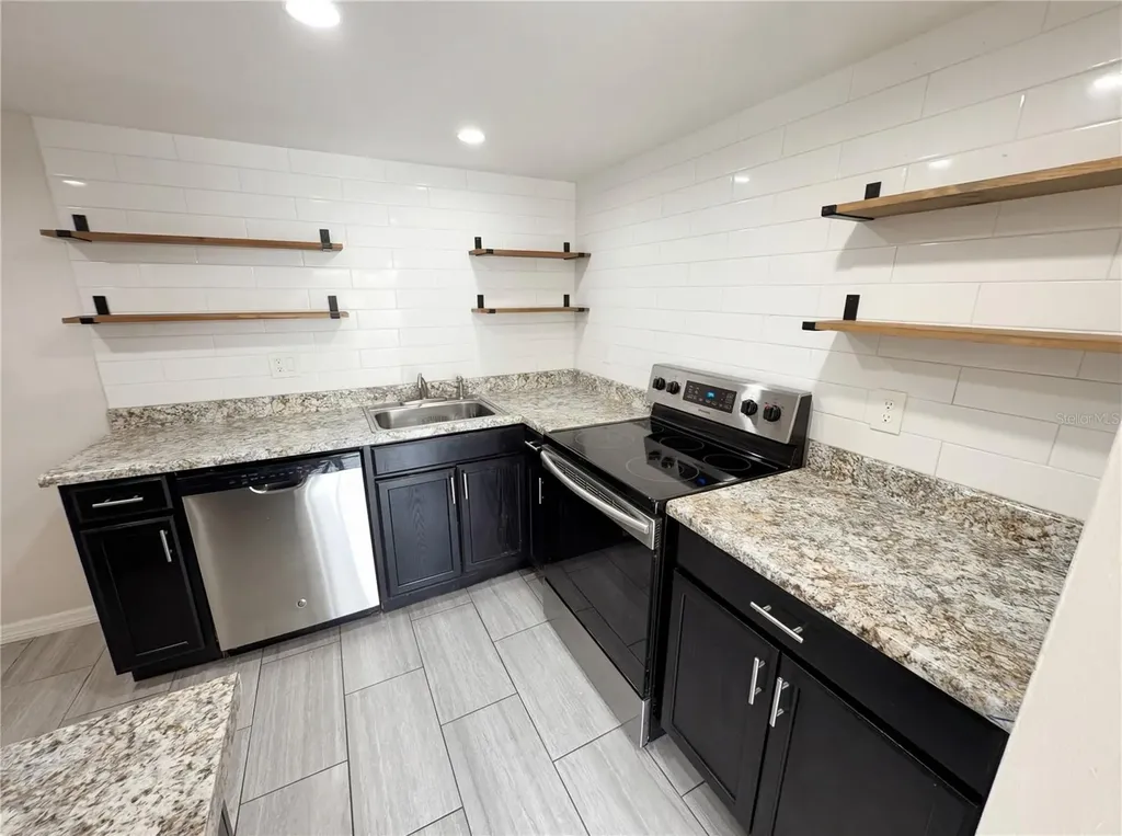 240 Moree Loop Winter Springs FL 32708