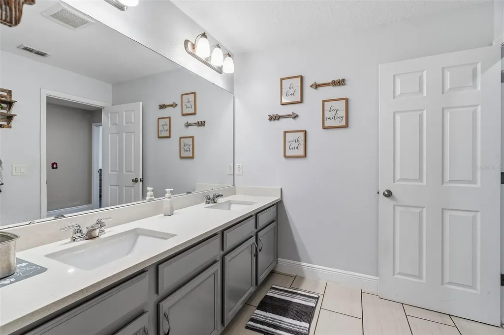 3481 Middlebrook Place St Cloud FL 34773