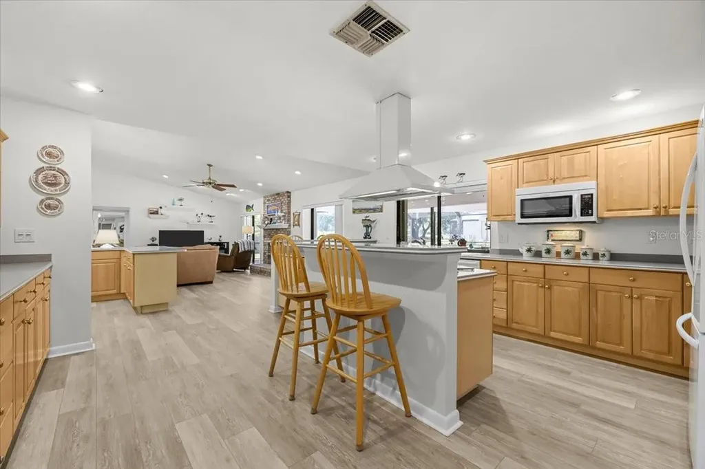 3111 Hyde Park Drive Clearwater FL 33761