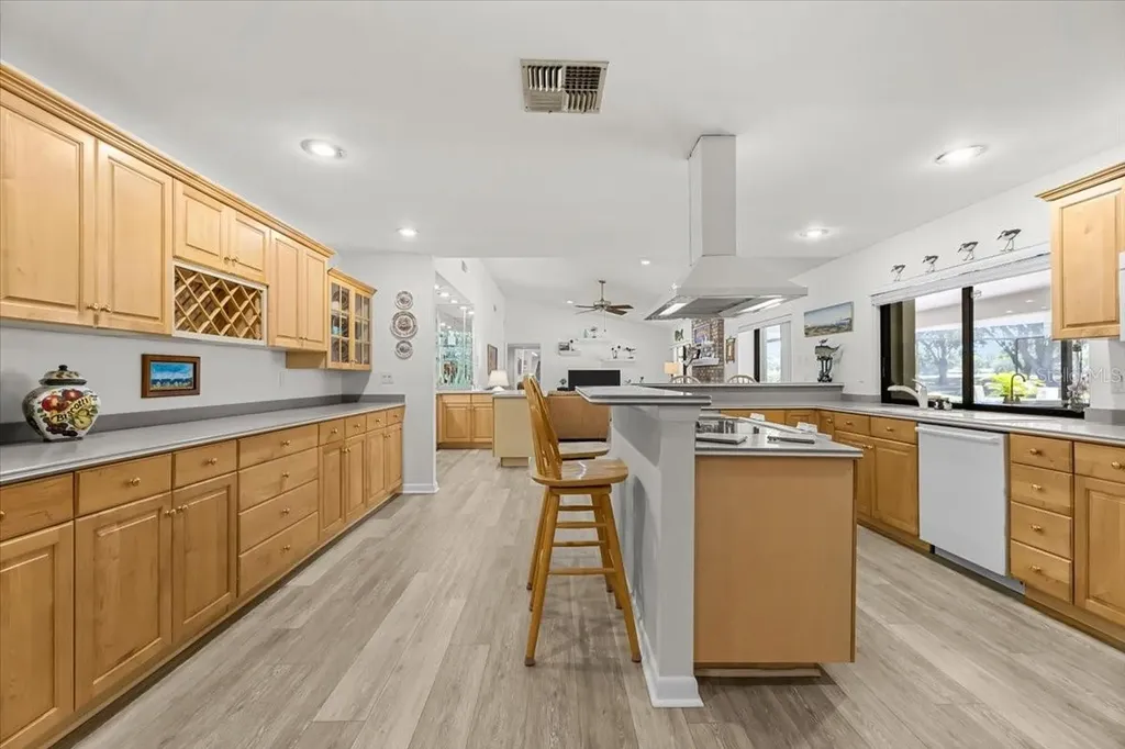 3111 Hyde Park Drive Clearwater FL 33761