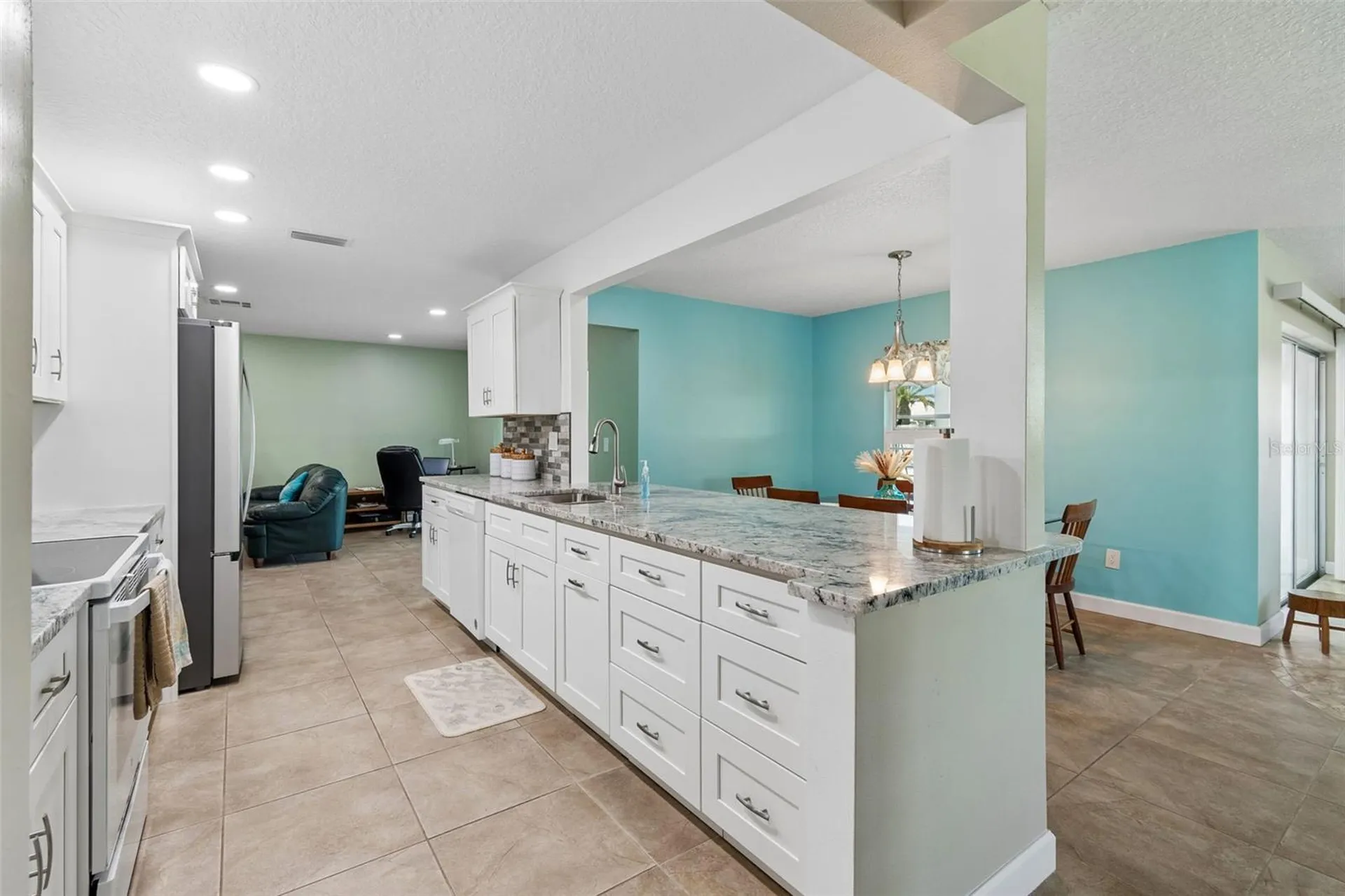 7310 9th Ave W Bradenton FL 34209
