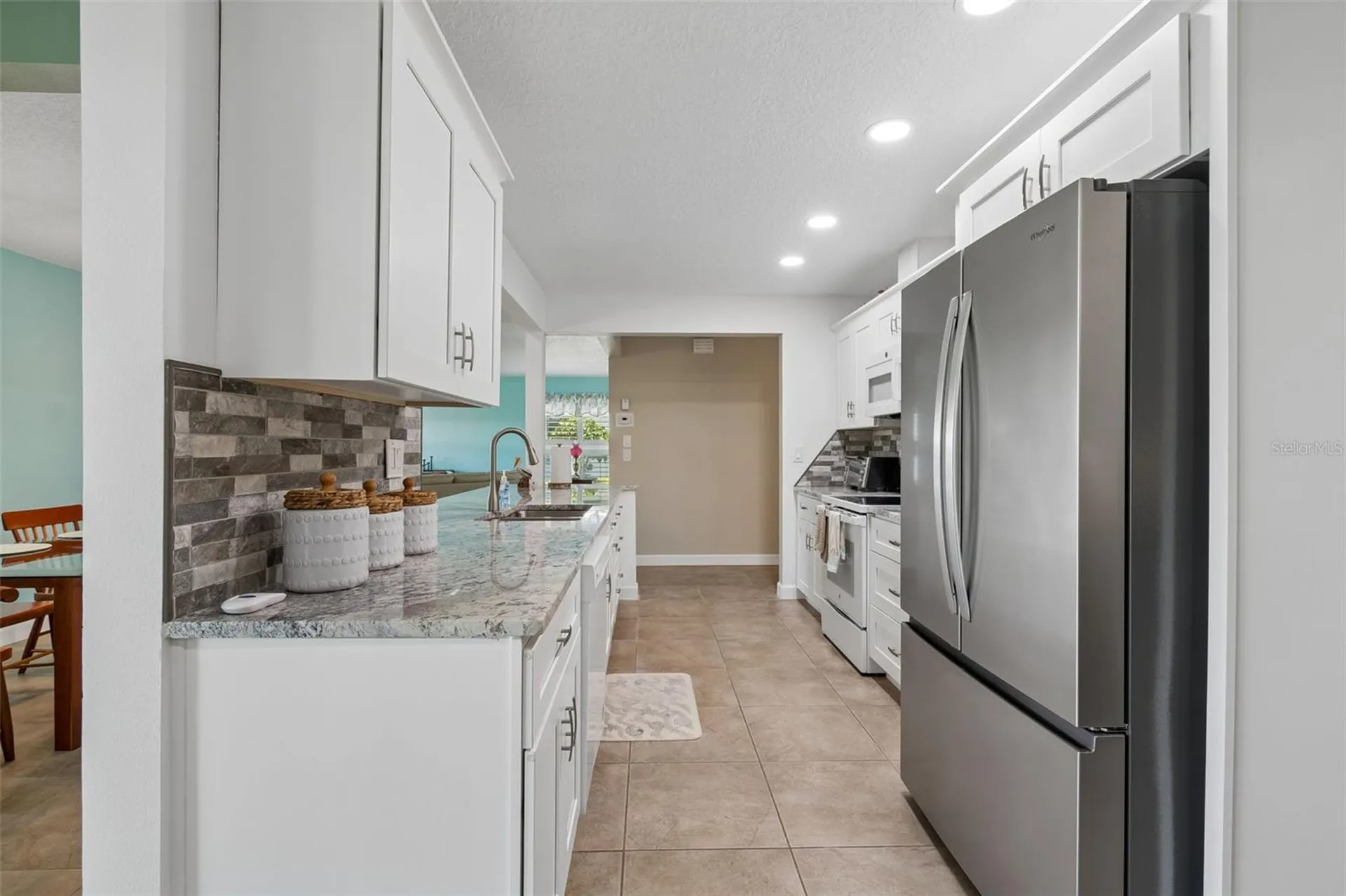 7310 9th Ave W Bradenton FL 34209