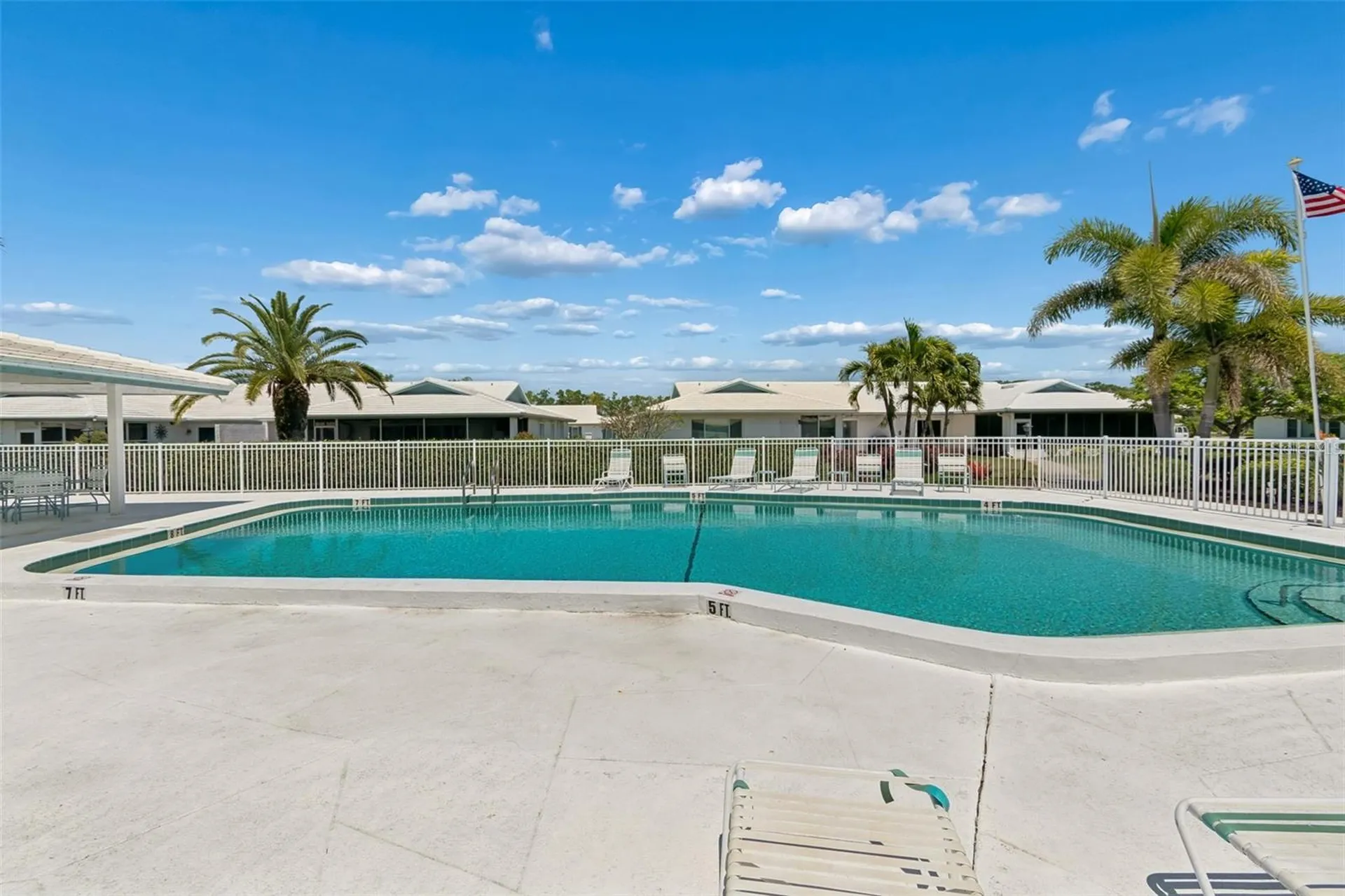 7310 9th Ave W Bradenton FL 34209
