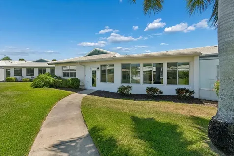7310 9th Ave W Bradenton FL 34209