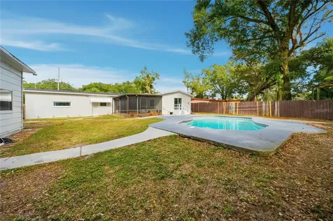 4988 Clarcona Ocoee Road Orlando FL 32810
