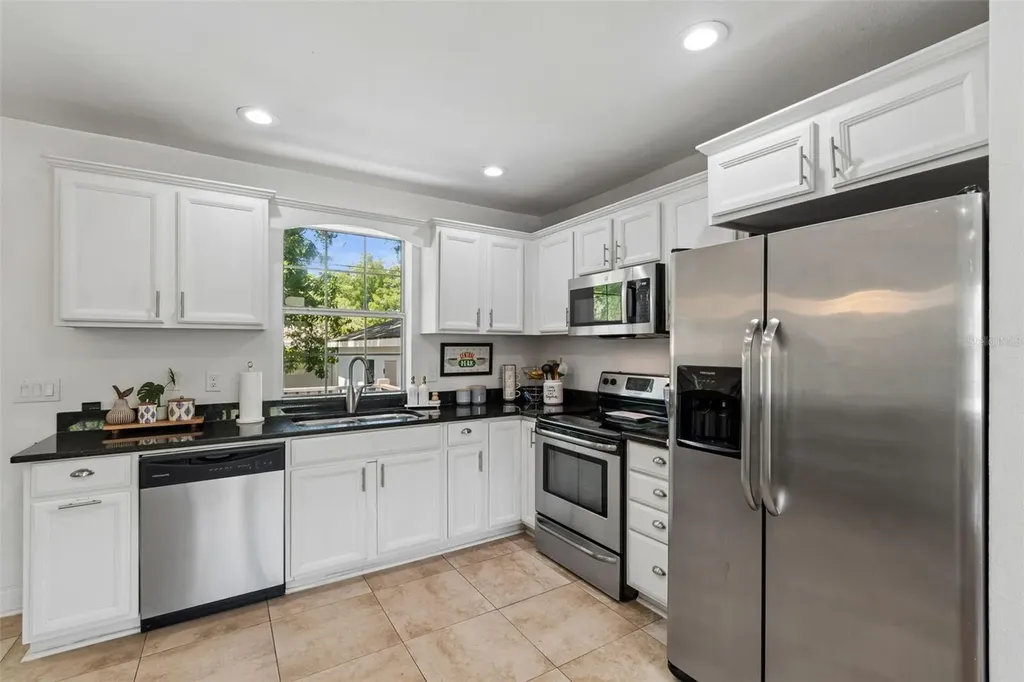 2801 S Manhattan Avenue Tampa FL 33629