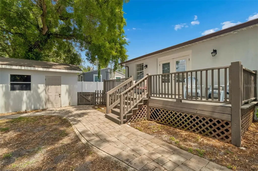 2801 S Manhattan Avenue Tampa FL 33629
