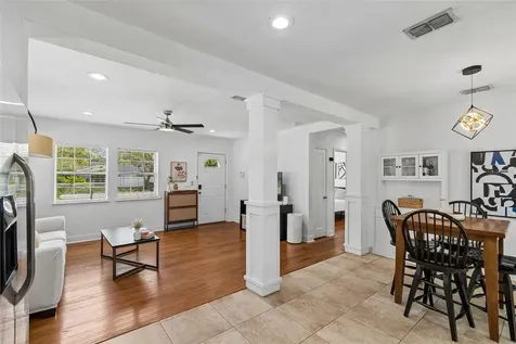 2801 S Manhattan Avenue Tampa FL 33629