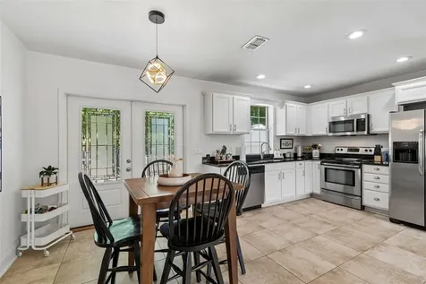 2801 S Manhattan Avenue Tampa FL 33629
