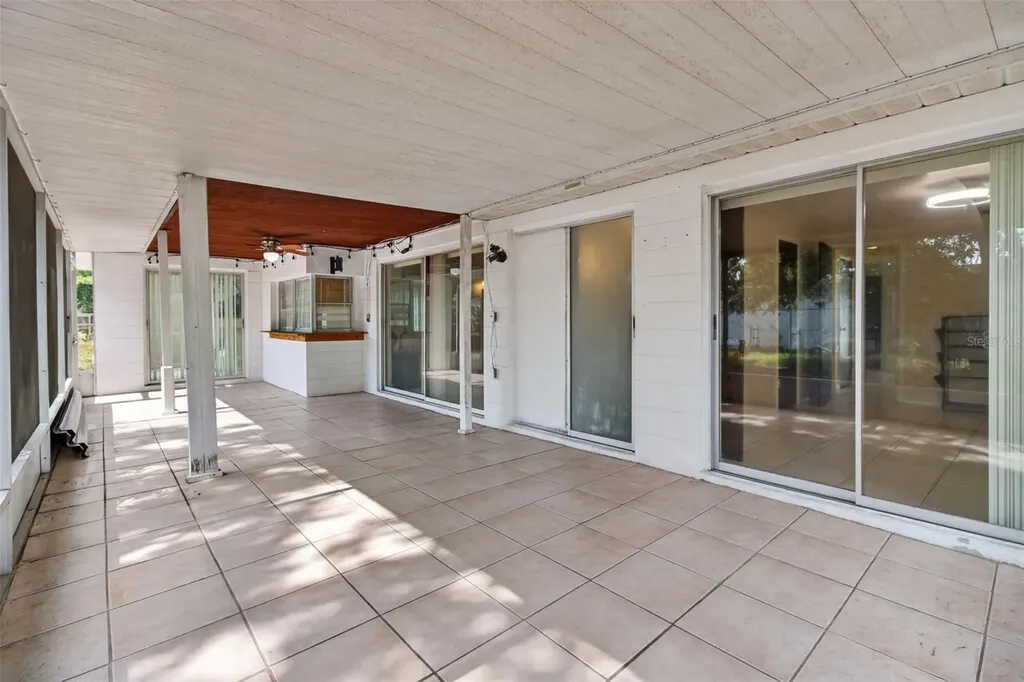 3320 Columbus Drive Holiday FL 34691