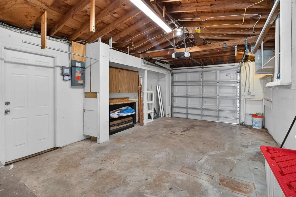 3320 Columbus Drive Holiday FL 34691