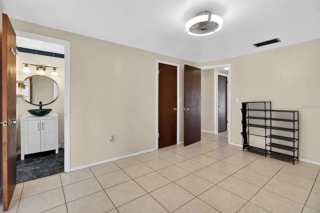 3320 Columbus Drive Holiday FL 34691