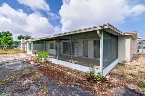 3320 Columbus Drive Holiday FL 34691