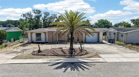 3320 Columbus Drive Holiday FL 34691