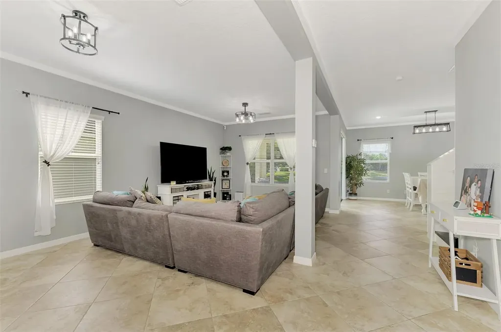 5008 Mission Park Lane Bradenton FL 34211