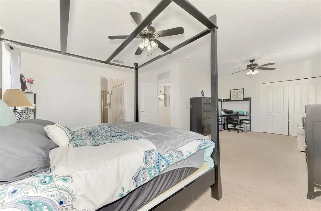 5008 Mission Park Lane Bradenton FL 34211