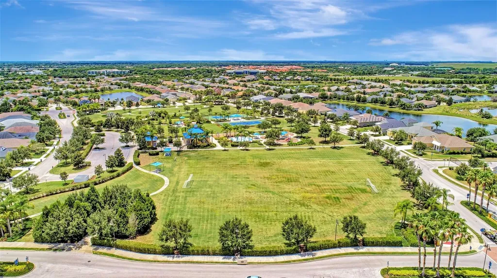 5008 Mission Park Lane Bradenton FL 34211