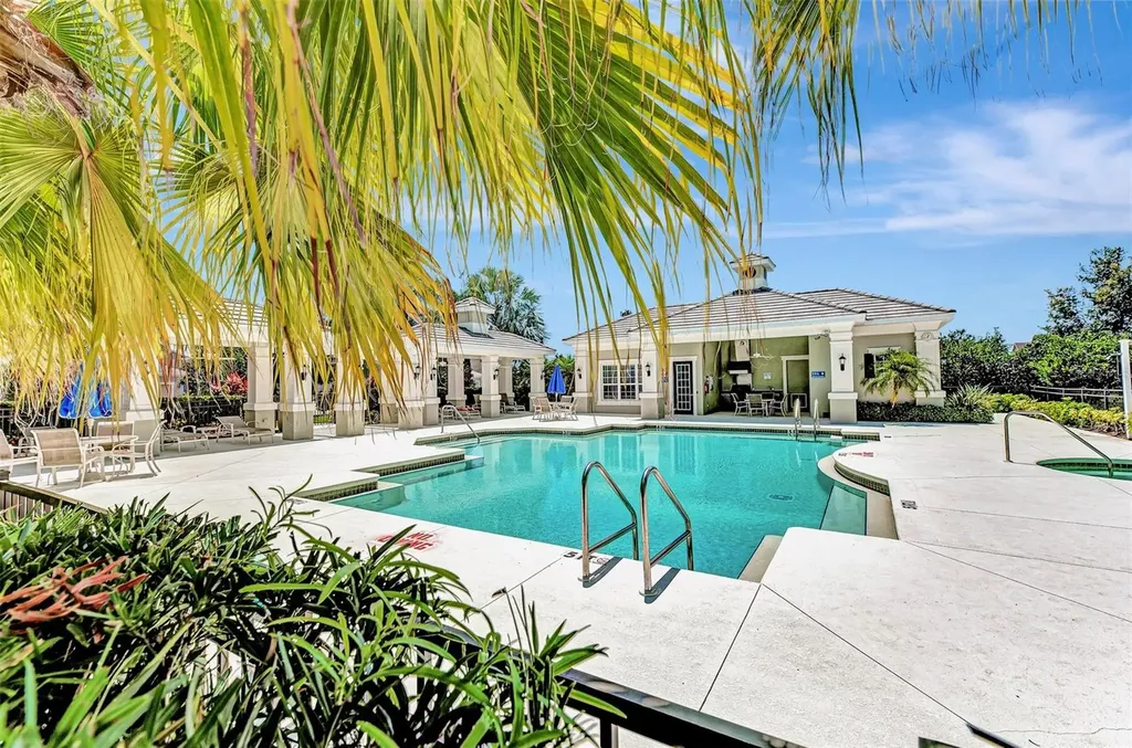 5008 Mission Park Lane Bradenton FL 34211