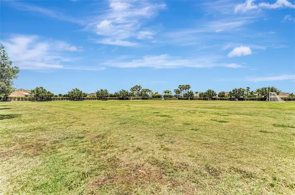 5008 Mission Park Lane Bradenton FL 34211
