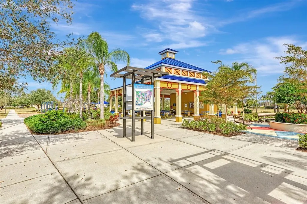 5008 Mission Park Lane Bradenton FL 34211