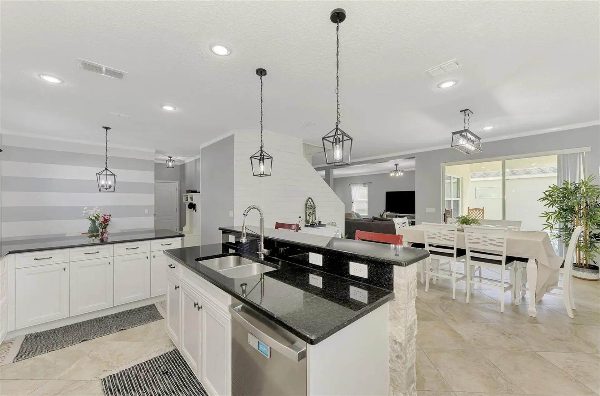 5008 Mission Park Lane Bradenton FL 34211