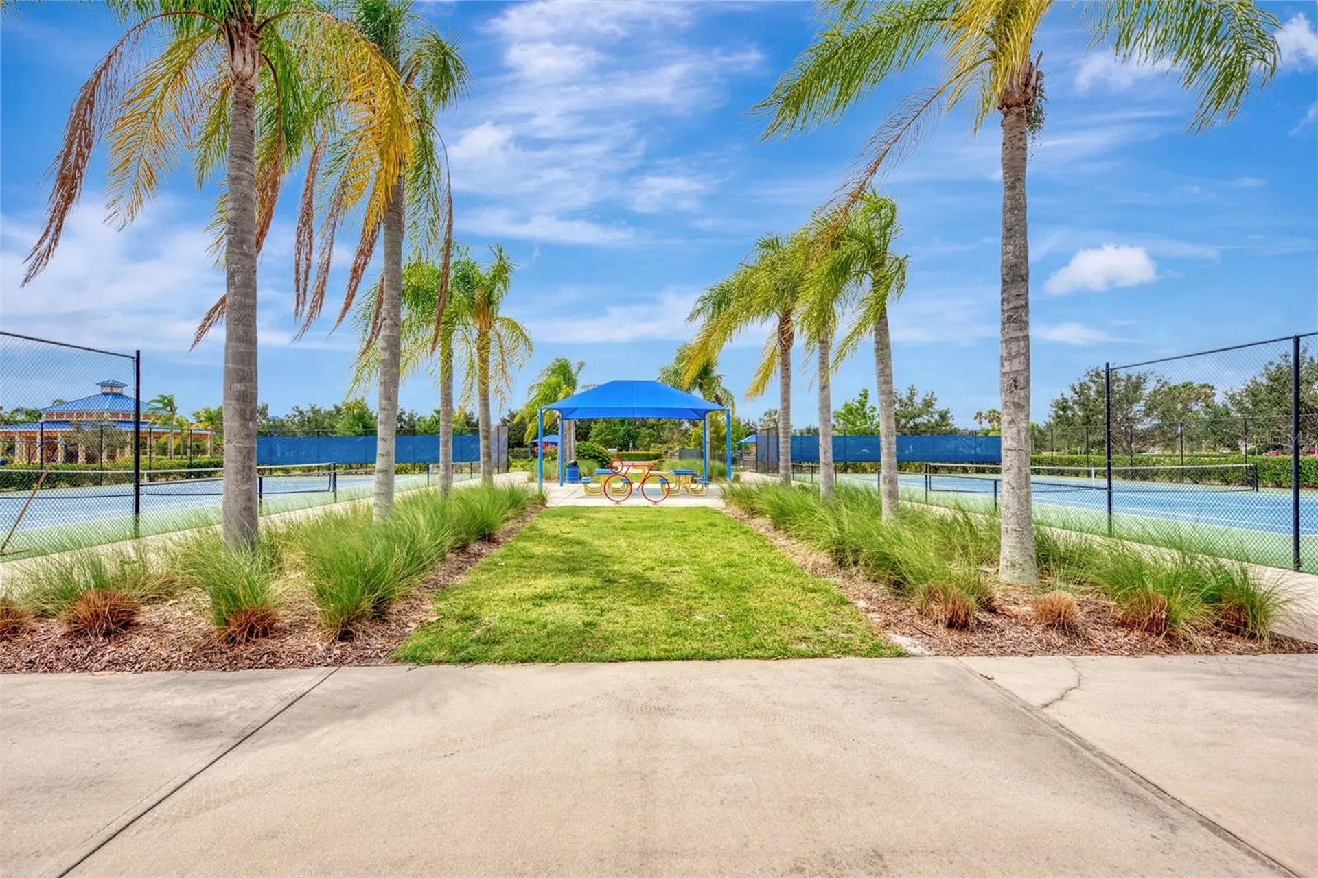 5008 Mission Park Lane Bradenton FL 34211