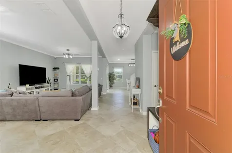 5008 Mission Park Lane Bradenton FL 34211
