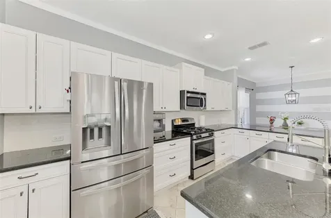 5008 Mission Park Lane Bradenton FL 34211