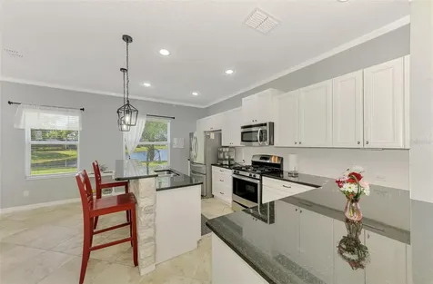 5008 Mission Park Lane Bradenton FL 34211