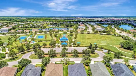 5008 Mission Park Lane Bradenton FL 34211
