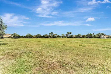 5008 Mission Park Lane Bradenton FL 34211