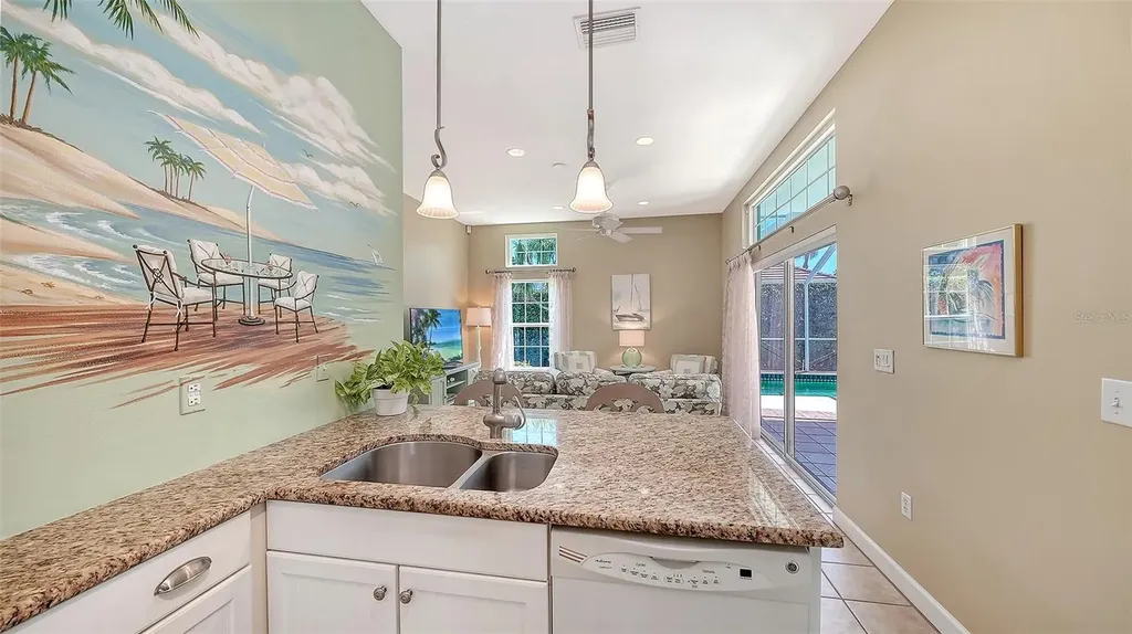 3728 71st Terrace E Sarasota FL 34243