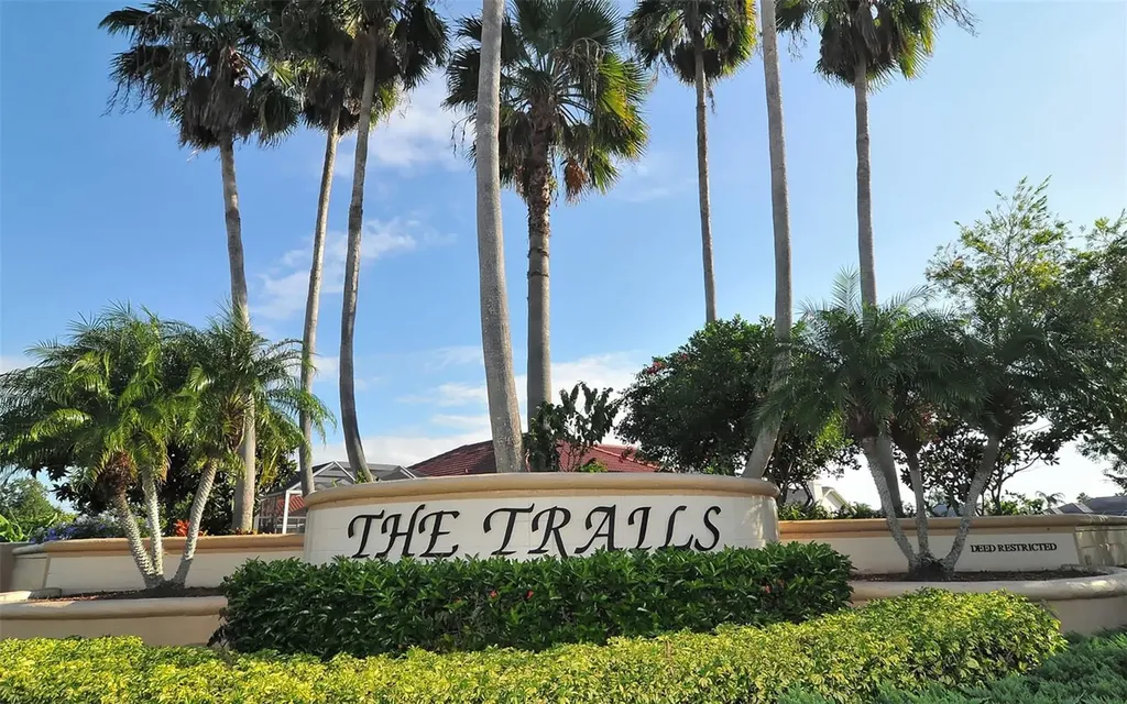 3728 71st Terrace E Sarasota FL 34243