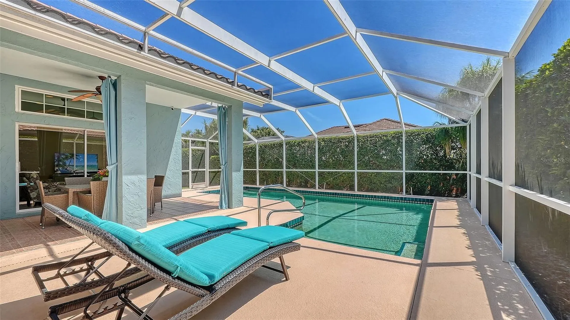 3728 71st Terrace E Sarasota FL 34243
