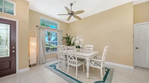3728 71st Terrace E Sarasota FL 34243