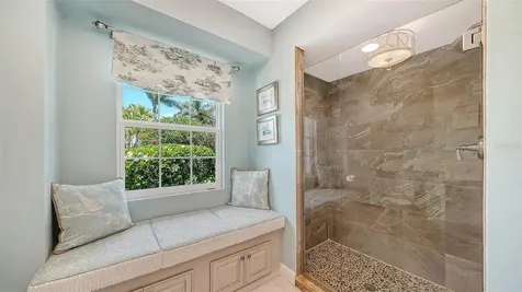 3728 71st Terrace E Sarasota FL 34243