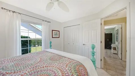 3728 71st Terrace E Sarasota FL 34243